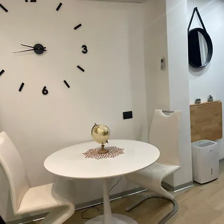 Edo's House 公寓 卡利亚里