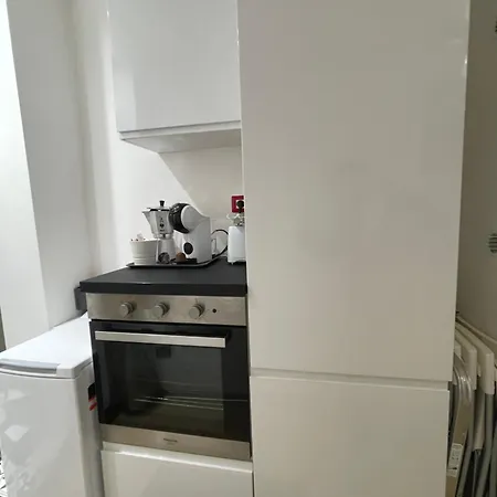 Edo's House דירה *